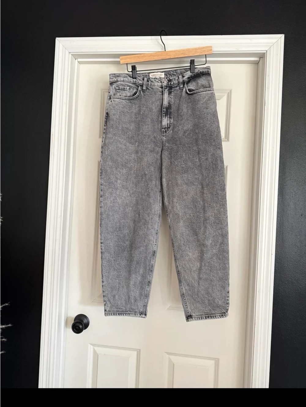 Current/Elliott The Jaunt High-Rise Barrel Ballon Jeans in Black acid wash sz 31